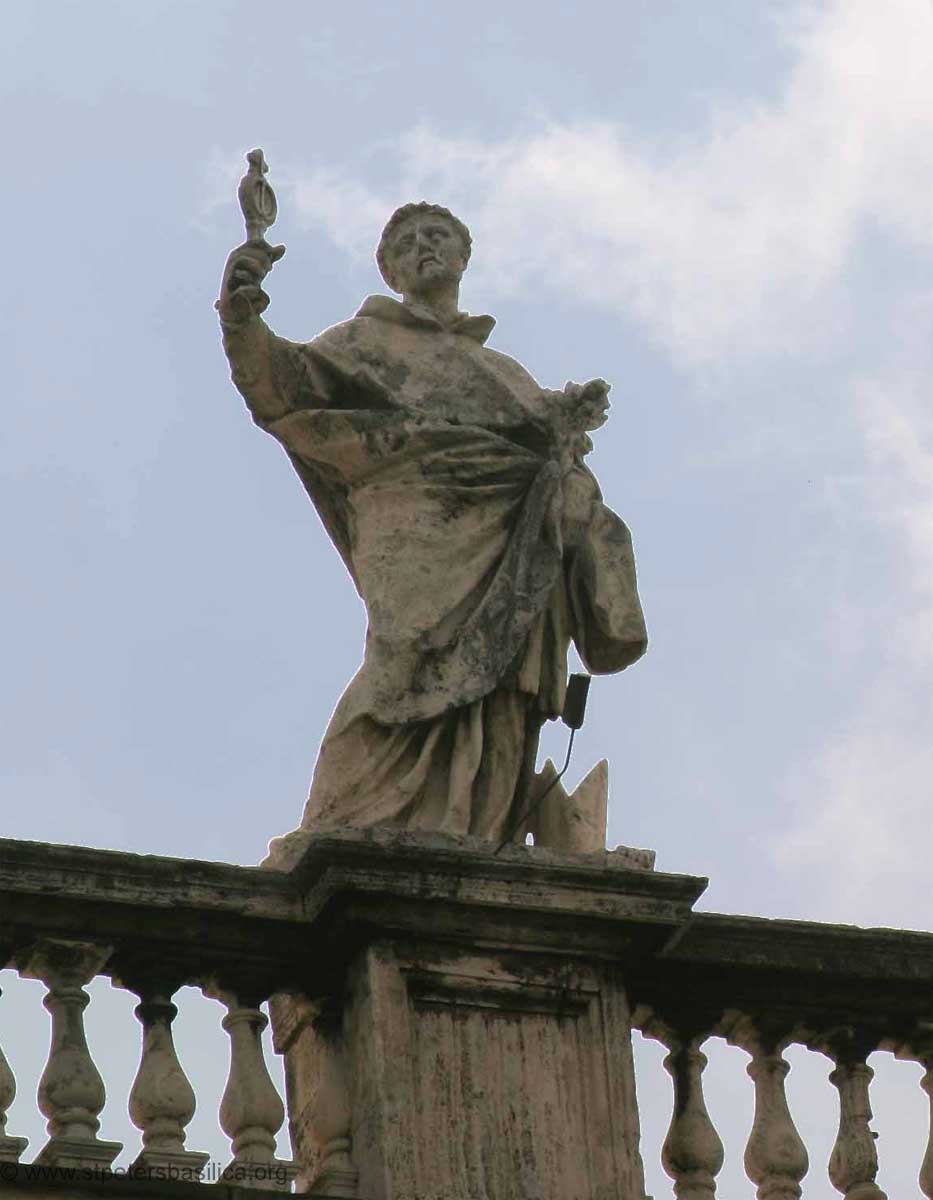 St Hyacinth Colonnade Saints